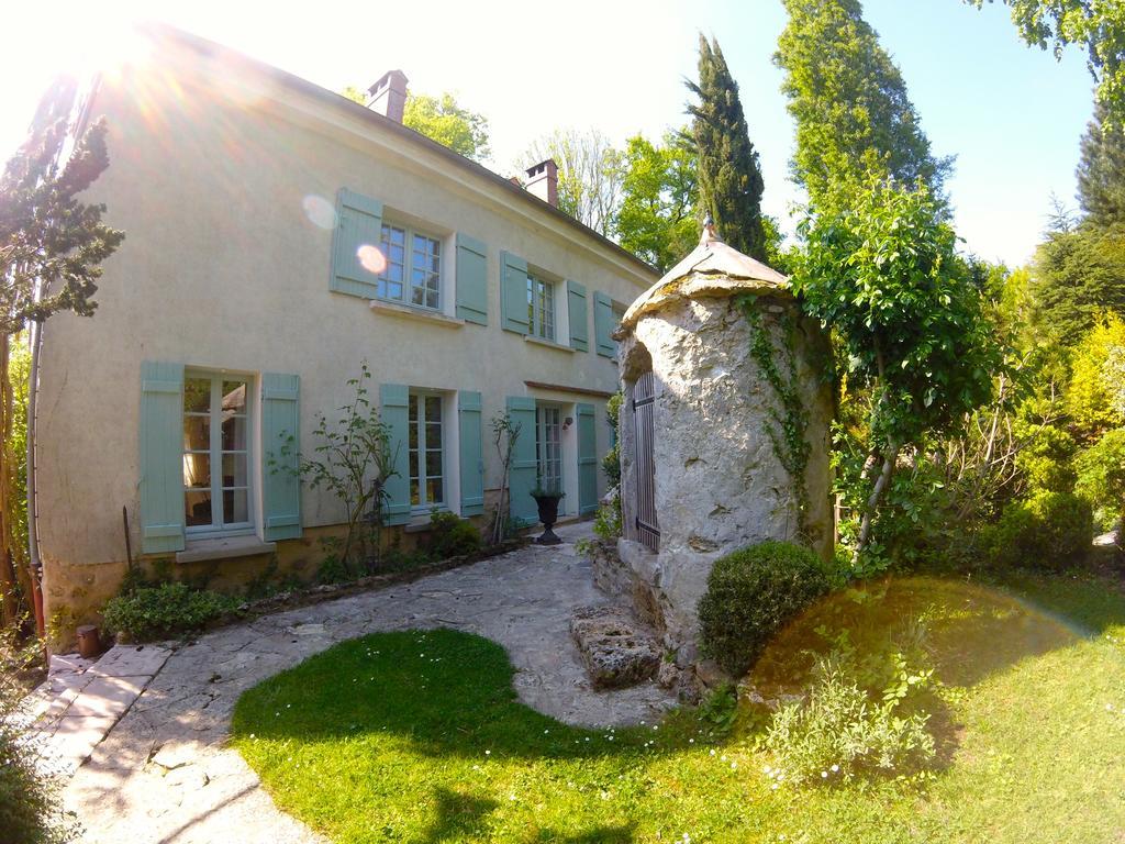Clos De La Rose Saint-Cyr-sur-Morin Exterior foto